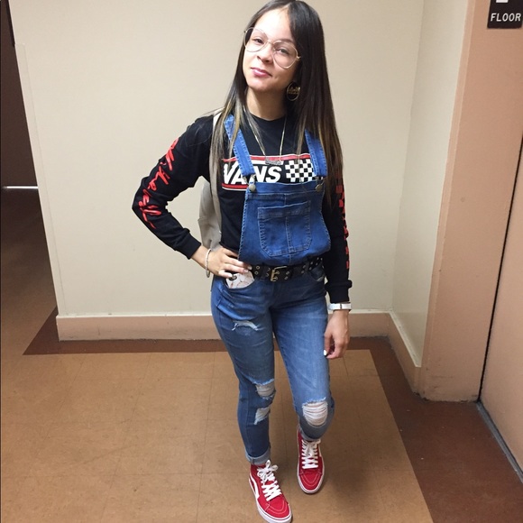 Meet your Posher, Janelly’s - Picture 1 of 1